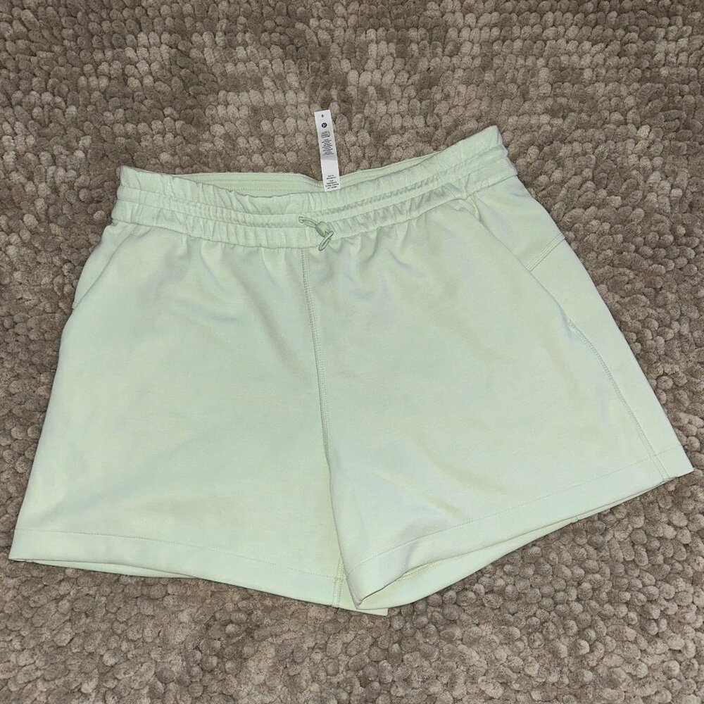 Lululemon Green Softstreme High-Rise Short Size 8